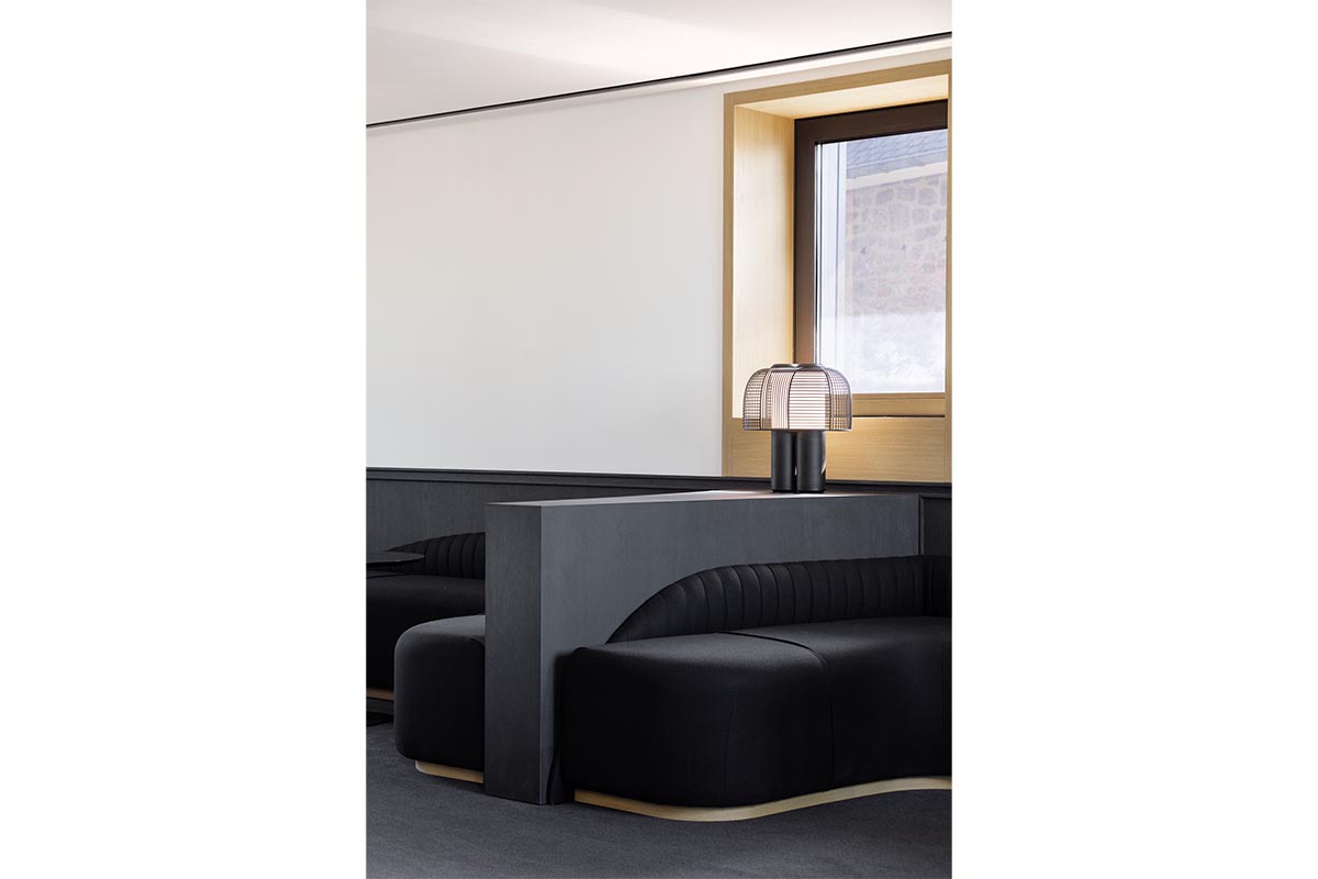 Limed Oak - Smoked Black 07.jpg